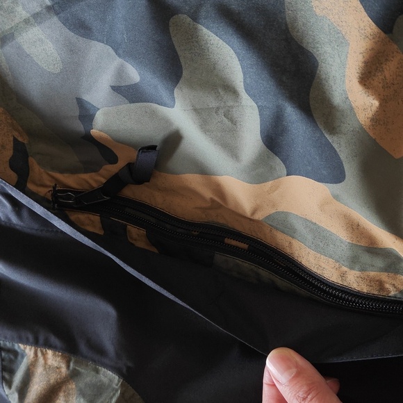 The North Face 1994 Camo Mountain Jacket Dryvent - Picture 10 of 13